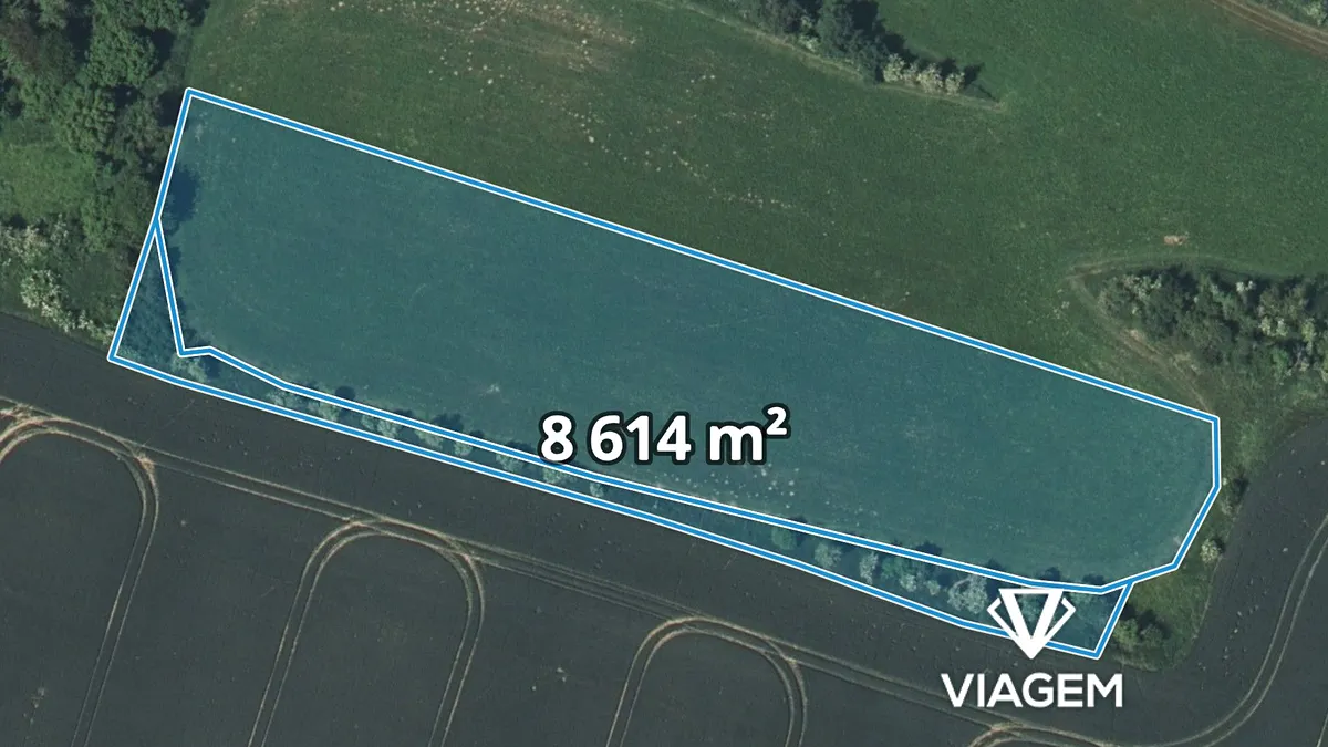 Prodej pole 8614 m²